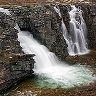 Storulfossen / Bruresløret, waterval in de Store Ula Rivier, Rondane Nationaal Park, Dovre, Noorwegen
 
 